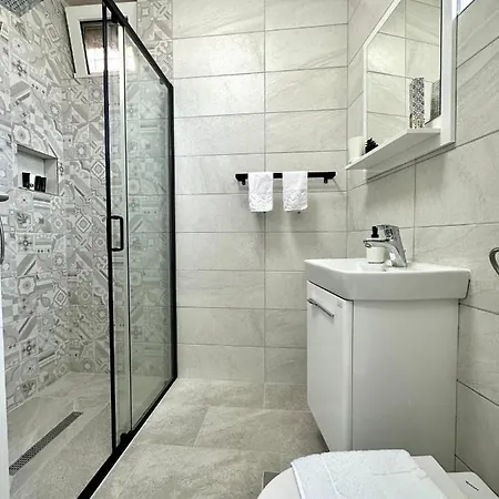 Senka Apartment